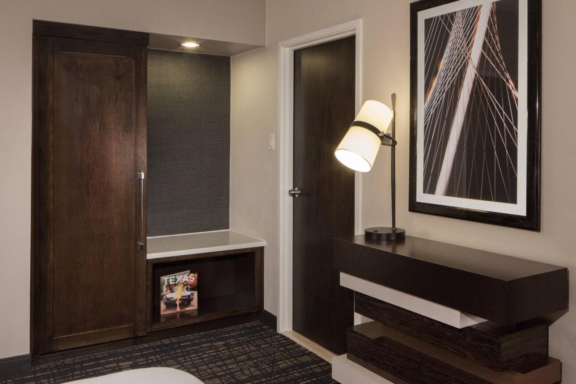 Dallas Marriott Suites Medical/Market Center Kültér fotó